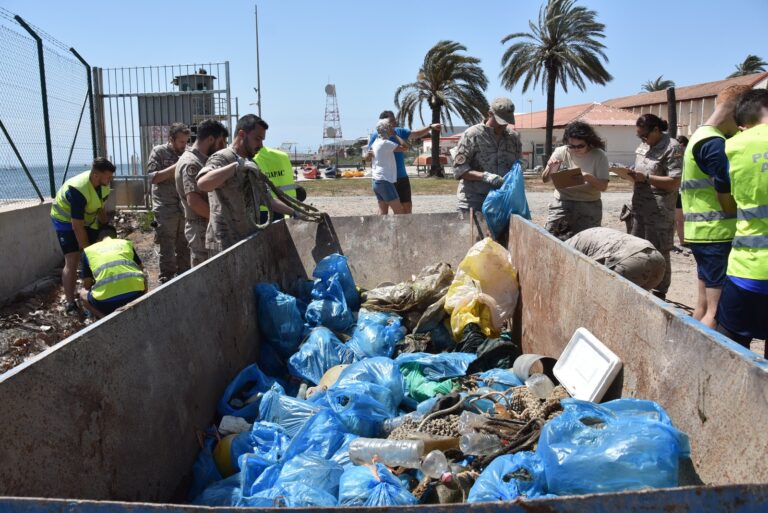 Limpieza marina en San Javier – Mediterráneo Responsable